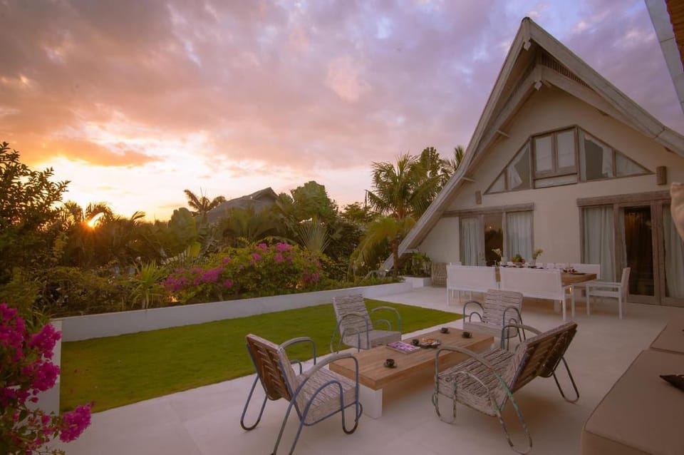 Casa Mateo Villa Seminyak Bali Villa in Kuta