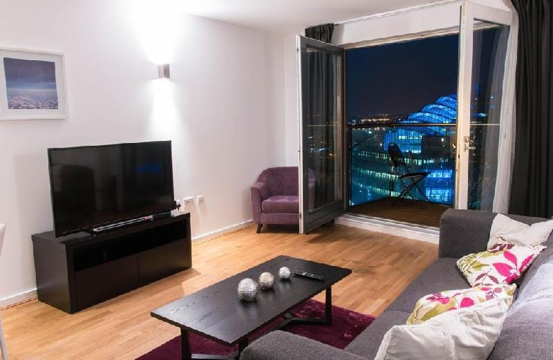 Red Ba Serviced Suites Apartment in Manchester