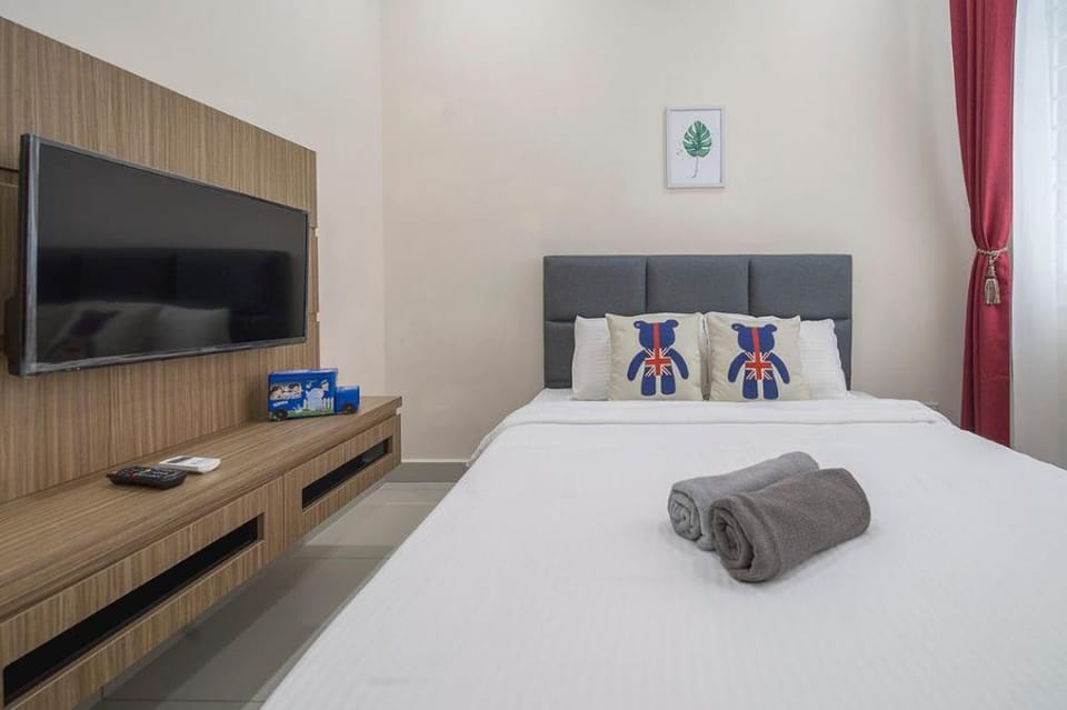 Twin Galaxy Simplistic 2BR|Netflix|Wifi|5pax KSL Apartment in Johor Bahru