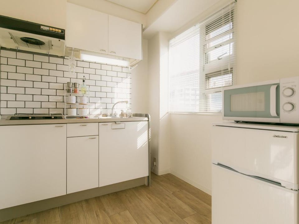 l★5D 国際通り・空港10分！観光・ビジネス・ワーケーションに最適な無人ゲストハウス Apartment in Naha