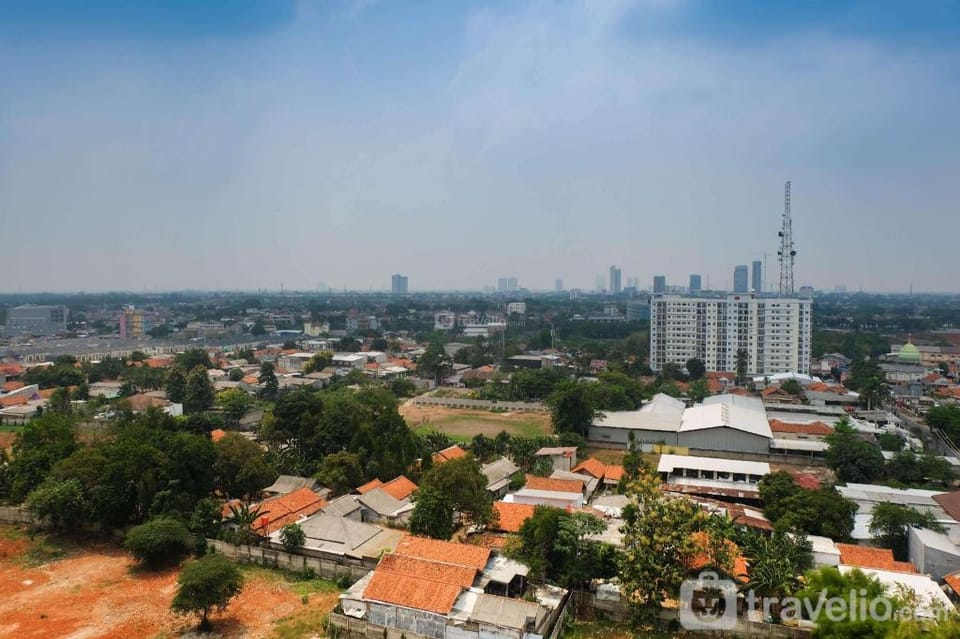 Comfy Studio at Serpong Greenview Apt By Travelio Apartment in Jakarta