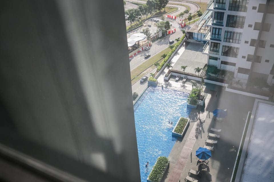 SUPERNEAR Legoland | Anime Theme Room@ D Pristine  Apartment in Johor