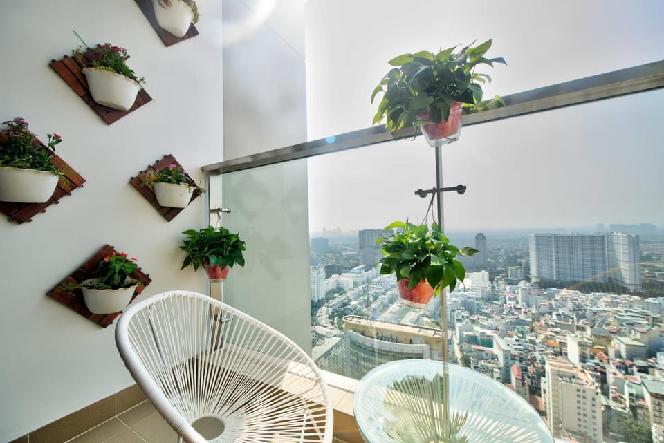 Modern 2BR hight floor Skylake next to Keangnam Apartment in Laos