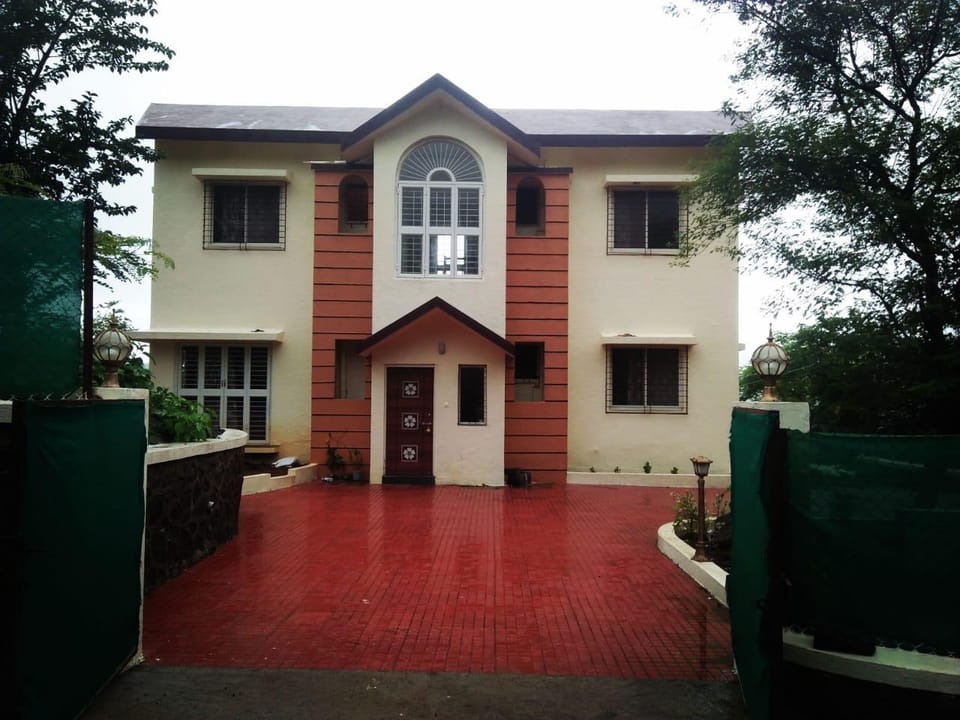 Near Waterfall 3 BHK Villa With Private Pool  Villa in Lonavla