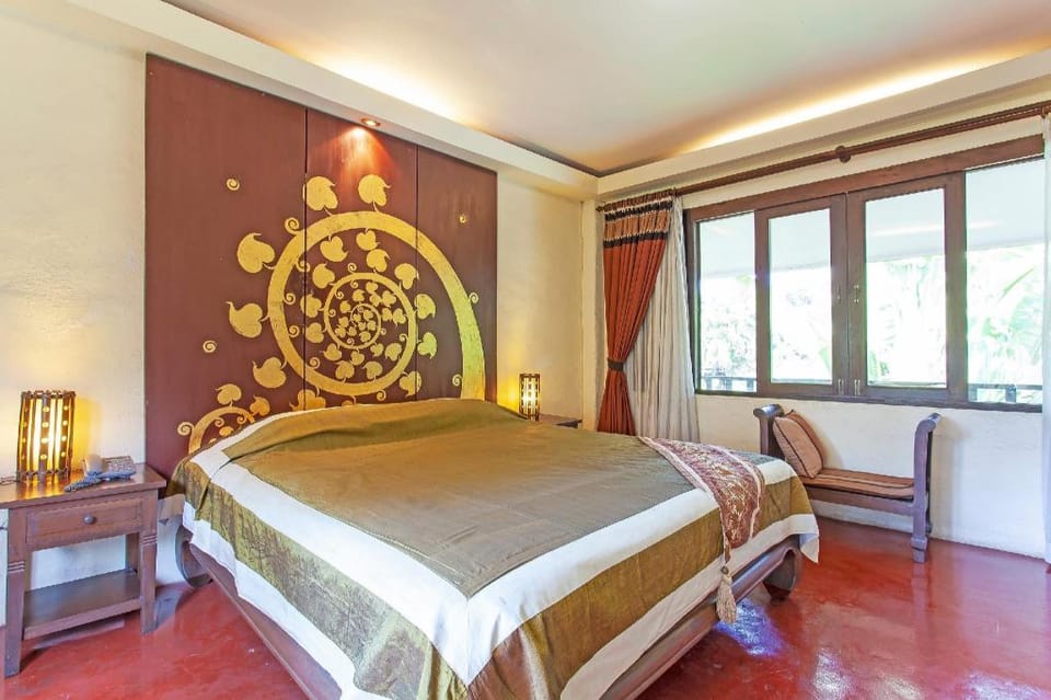 Enchanted Riverside Resort 9BR Sleeps 18 w/Pool  Villa in Thailand