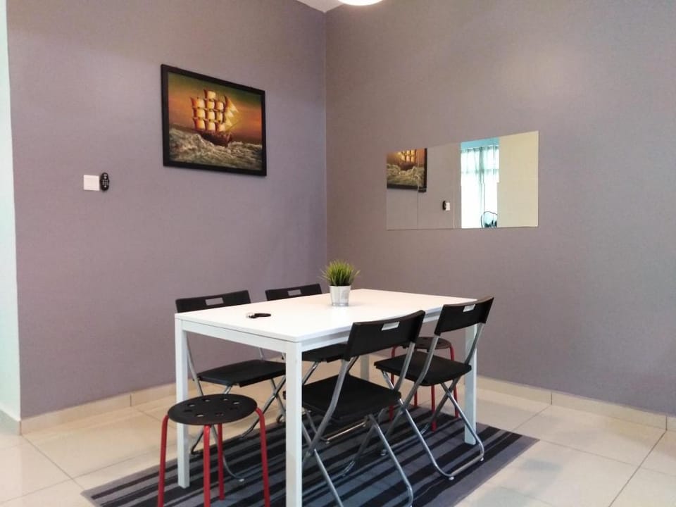 Roomah Homestay@Melaka City, Private Pool, AirCond Vacation rental in Malacca