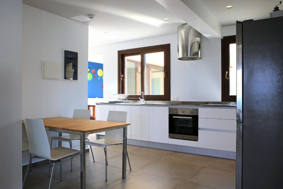 Kouvohori Villas 6 Bedroom Seafront Hot Tub & Pool Villa in Crete