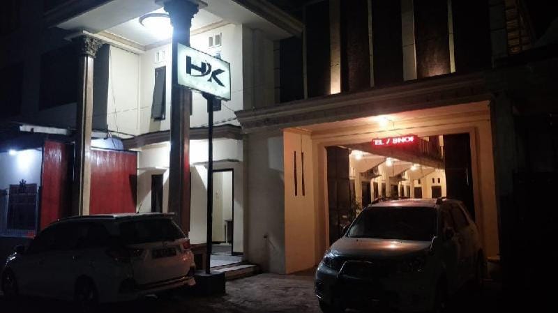 HK HOUSTEL SYARIAH Apartment in East Java