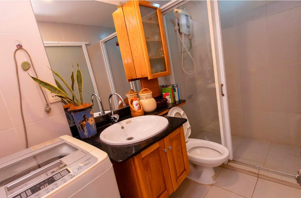 Happy Garden apt near District 1 and Airport Apartment in Ho Chi Minh City
