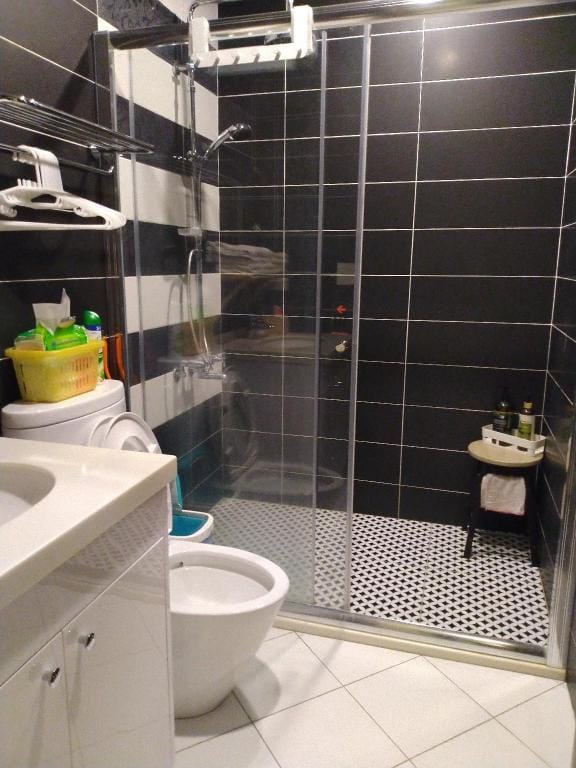 (4-6 people)567 Home Stay 1 bath/1 room Apartment in Taiwan, Province of China