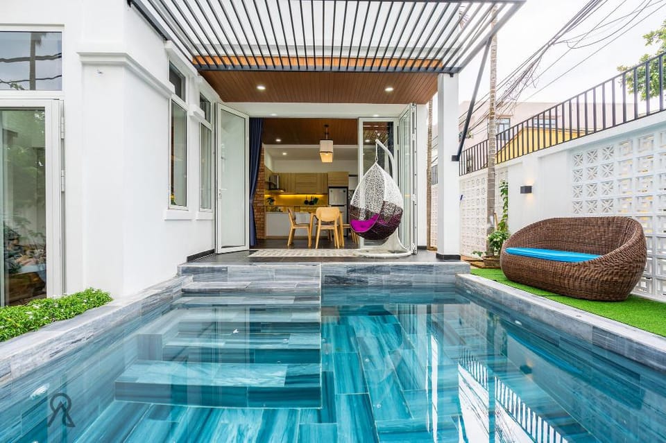 Athena Beach Villa - 4BR - Walk to My Khe Beach Villa in Da Nang