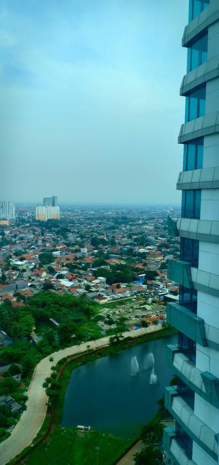 Cheap and fun @Grand Kamala Lagoon Apartment in Jakarta