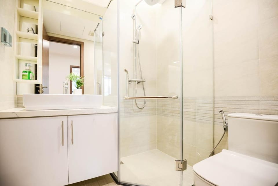 EXCELLENT #HOME ( FULL SERVICED & SKYVIEW ) Apartment in Hanoi