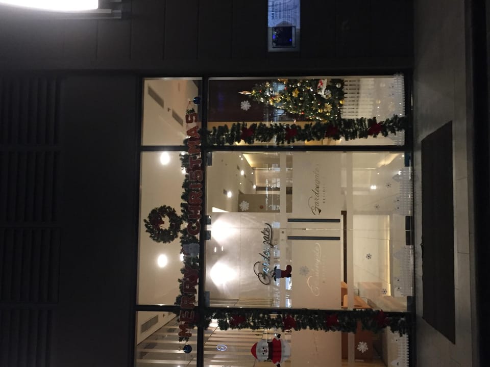 Lovely Apartment *Gym-Pool free* 5min to Airport Apartment in Ho Chi Minh City