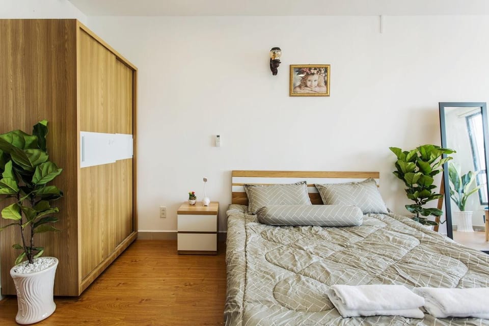 Lovely Apartment *Gym-Pool free* 5min to Airport Apartment in Ho Chi Minh City