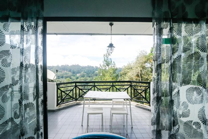 C251@Silverpark  (Walk up 2 floor from Ground ) Apartment in Selangor, Malaysia