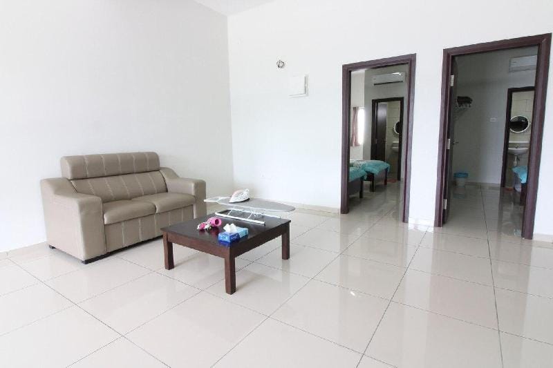 Kota Laksamana Near Jonker 5BRoom 10pax by Step-In Vacation rental in Malacca