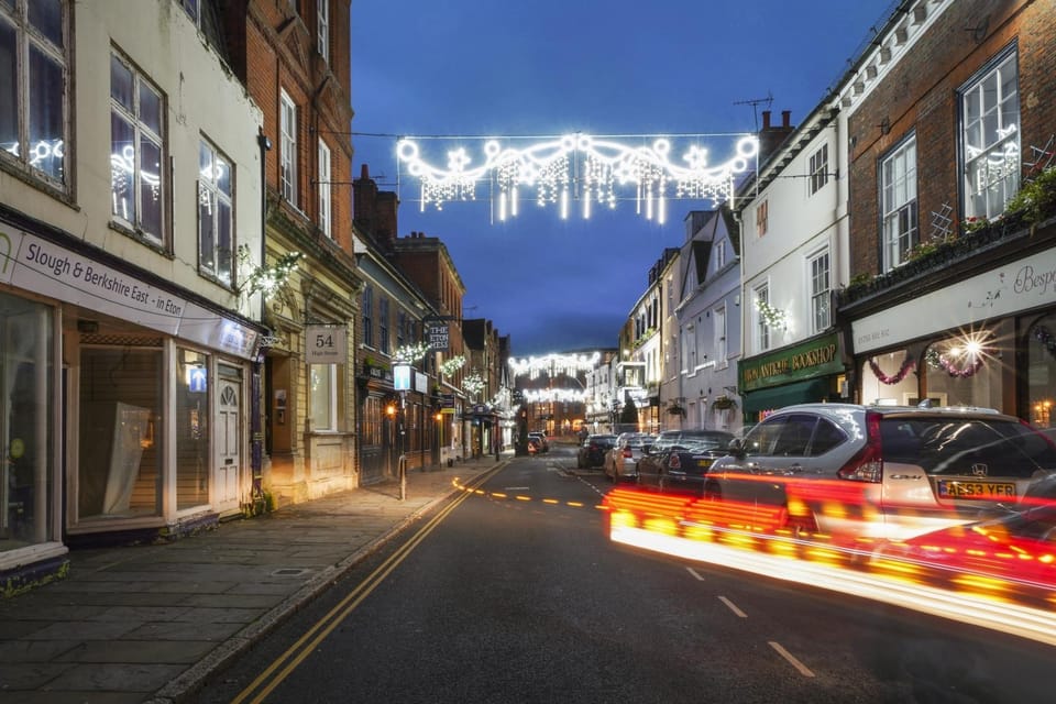 ETON HOUSE - LUXURY ACCOMMODATION Vacation rental in Windsor