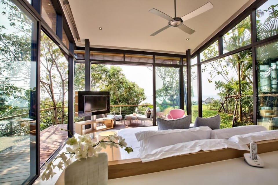 The View | 5BR Oceanfront Pool Villa, Taling Ngam Villa in Ko Samui
