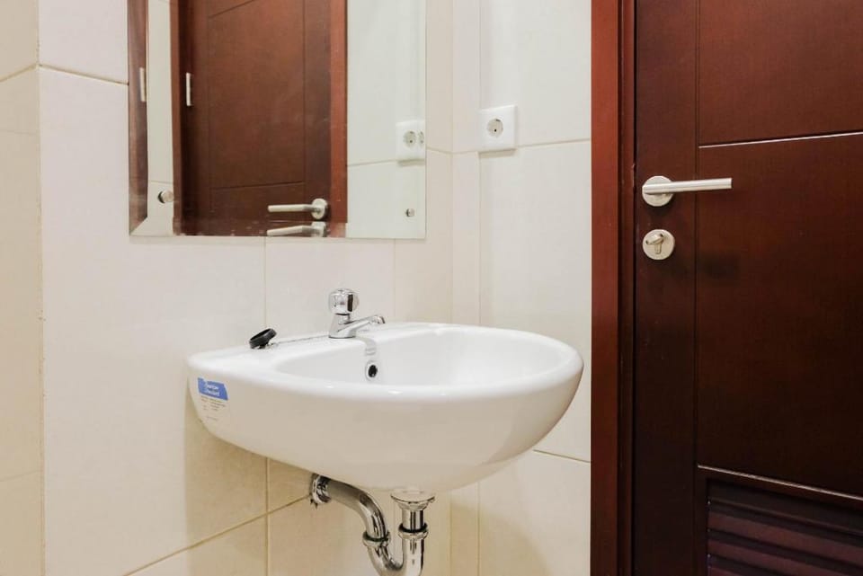Homey and Simple 1BR @Asatti Apartment By Travelio Apartment in West Java