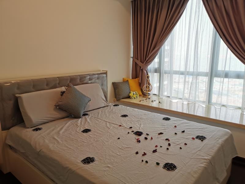 Luxury 3 bedroom 2bathbroom above R&F Mall Apartment in Johor Bahru
