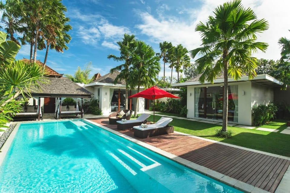 Luxury Premium 3 BR Private Pool Seminyak NE42A Villa in Kuta