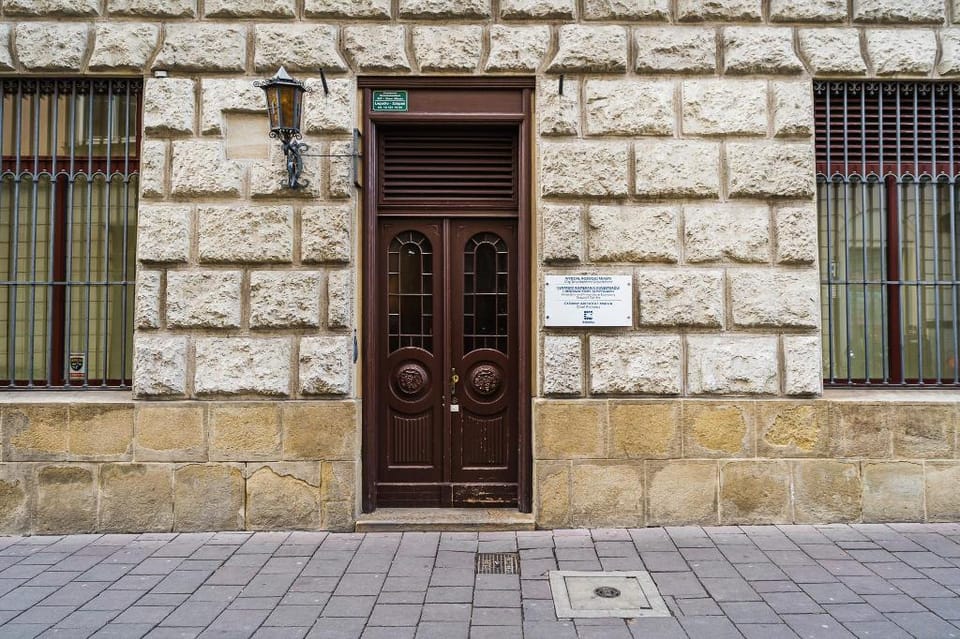 Spacious apartment at the Old Bank building Apartment in Krakow