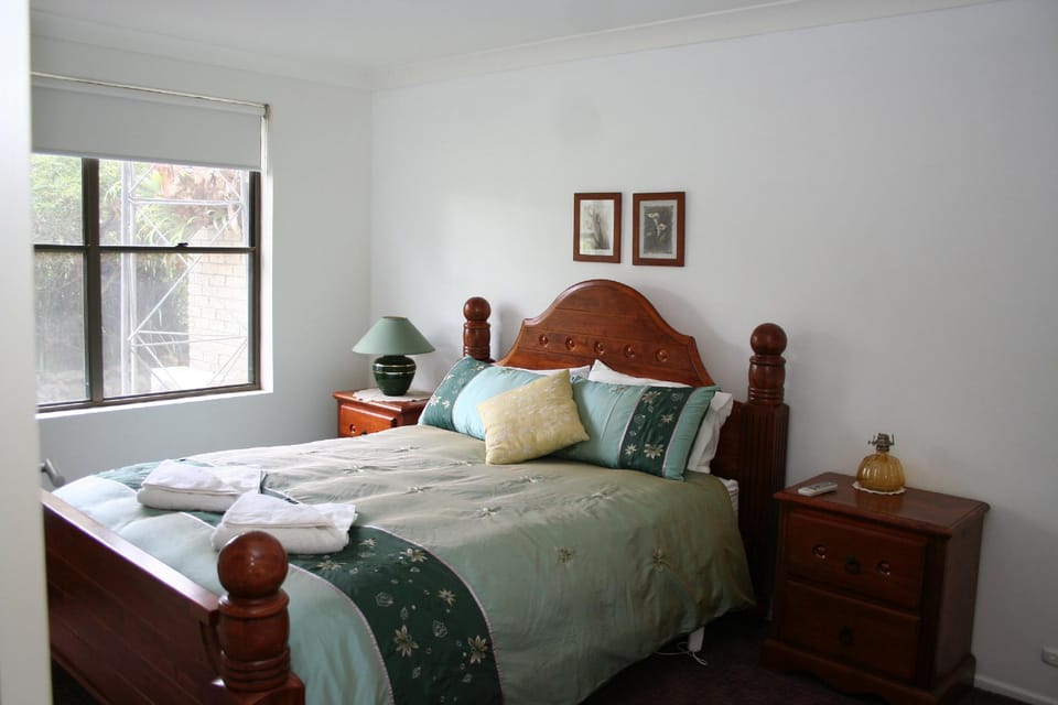 Pet friendly country home with pool  Vacation rental in Gloucester