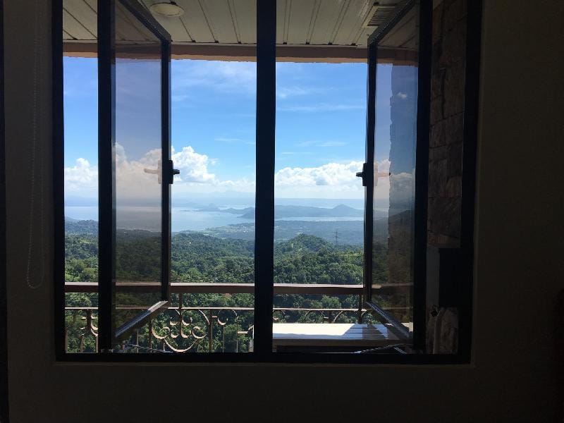 Maddie's Place at Splendido Taal Tagaytay Apartment in Calabarzon