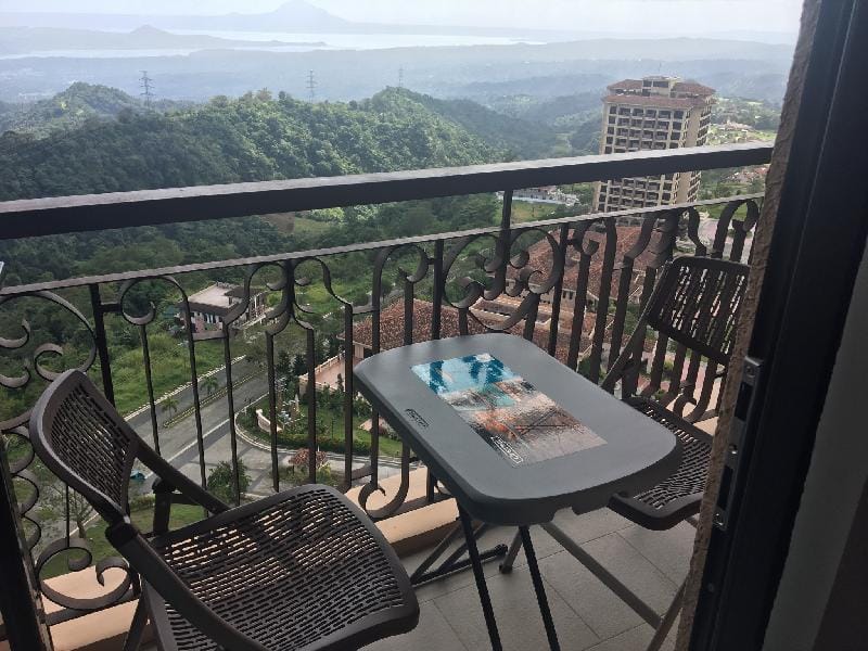 Maddie's Place at Splendido Taal Tagaytay Apartment in Calabarzon