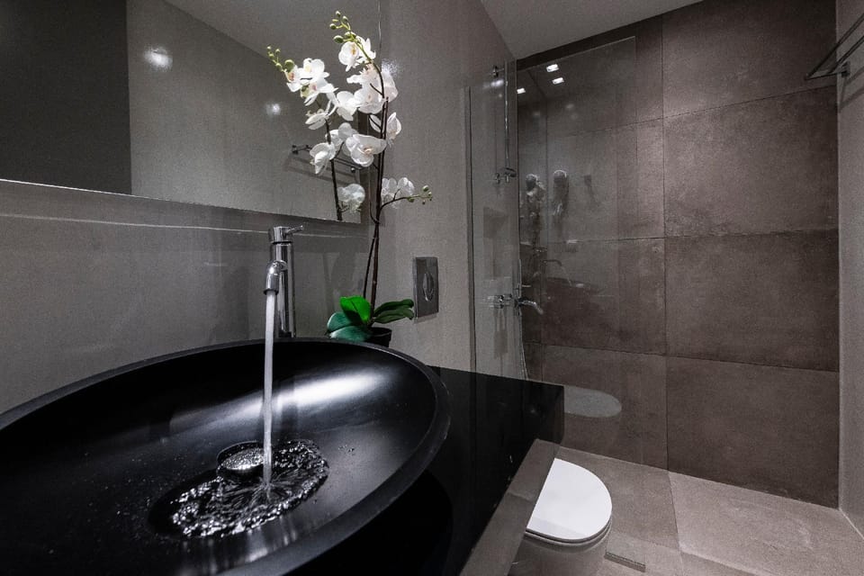 Grand Acropoli View Suite Apartment in Athens