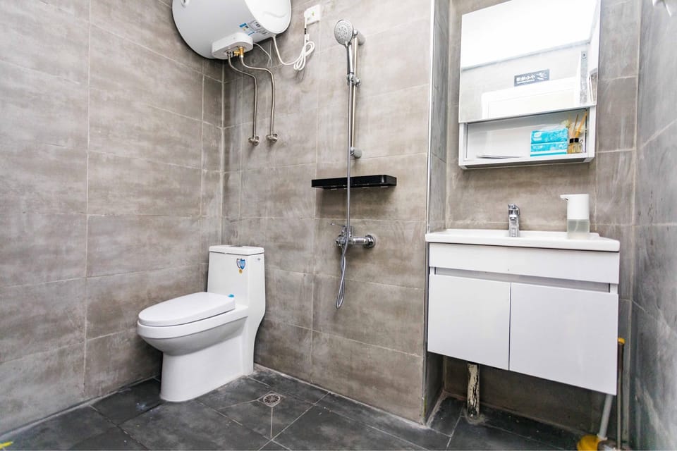 SUNGANG |  2BR Apt | Metro Right Outside | Xiaomi Apartment in Shenzhen