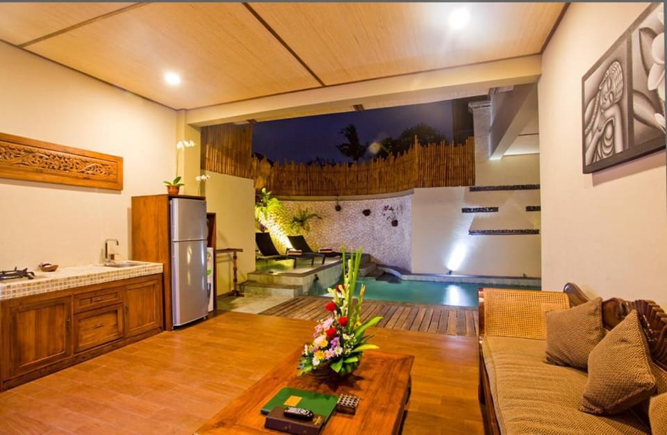 Romantic 1 BR Private Pool Villa #K242 Villa in Kuta