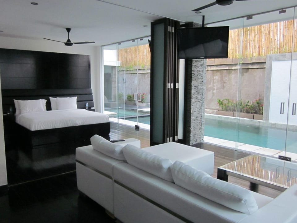 Seminyak Modern New Clean Villa 3 to 8 Bedrooms Villa in Kuta