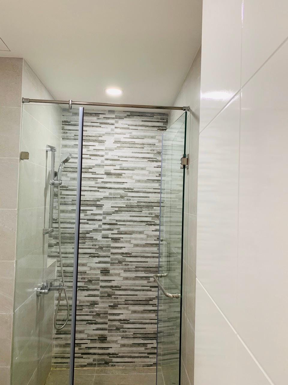Apartment Near Tan Son Nhat Airport for rent, 3BR Apartment in Ho Chi Minh City