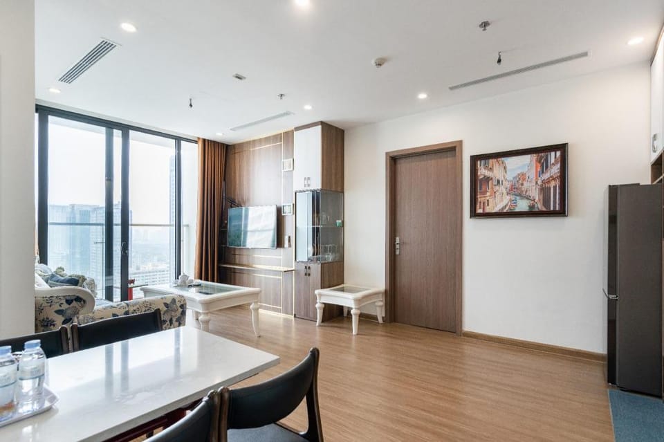 Modern Apt 2BR#Vinhomes Skylake#Tower Apartment in Laos