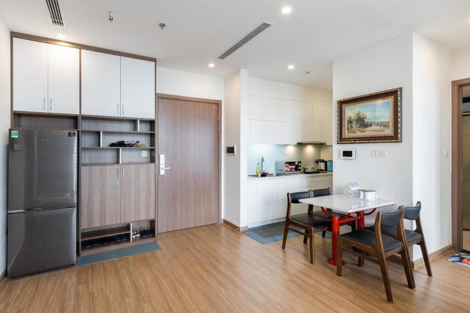 Modern Apt 2BR#Vinhomes Skylake#Tower Apartment in Laos
