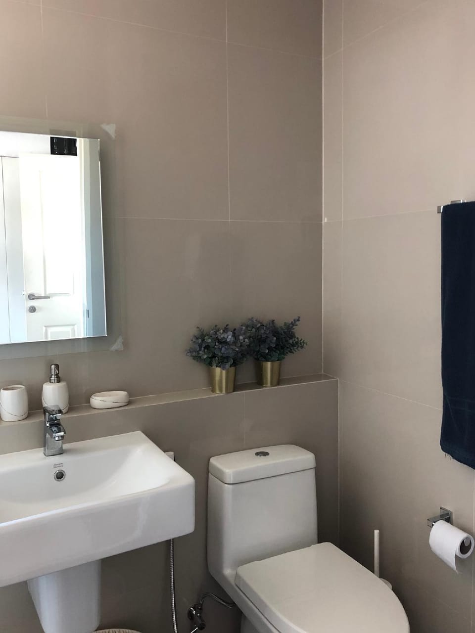 3 Bedroom Condominium with sea view Apartment in Nong Kae