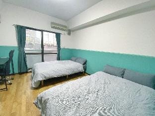 Shinjuku Okubo Hyakunincho Double beds for4 person Apartment in Shinjuku