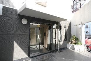Shinjuku Okubo Hyakunincho Double beds for4 person Apartment in Shinjuku