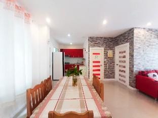 Baan Pim Smile Pool Villa Hua Hin Near 7-11 Villa in Hua Hin District