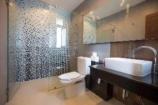 Baan View Haad Pool Villa Hua Hin Free Breakfast Villa in Hua Hin District