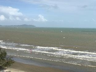 Serene @ Timur Bay, Kuantan Seaview High floor Apartment in Terengganu, Malaysia