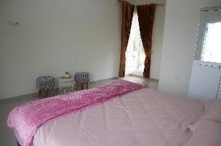 Hannaz Villa Vacation rental in Batu