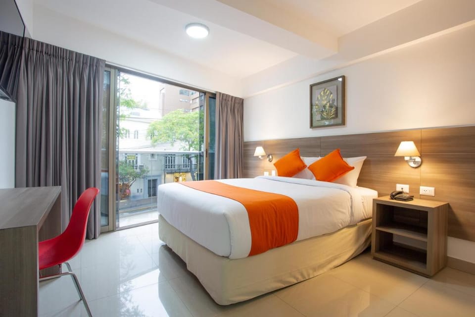 Howard Johnson by Wyndham Lima Miraflores Larco Hotel in Miraflores