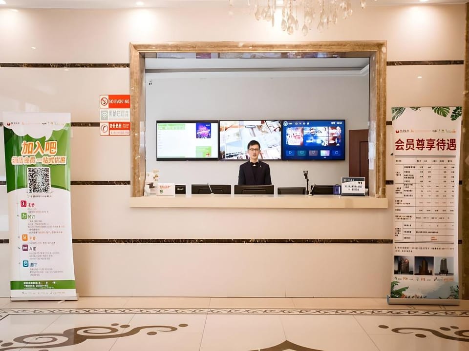 GreenTree Alliance Hotel Dongying Guangrao County Dawang Town Weigao Road Hotel in Shandong