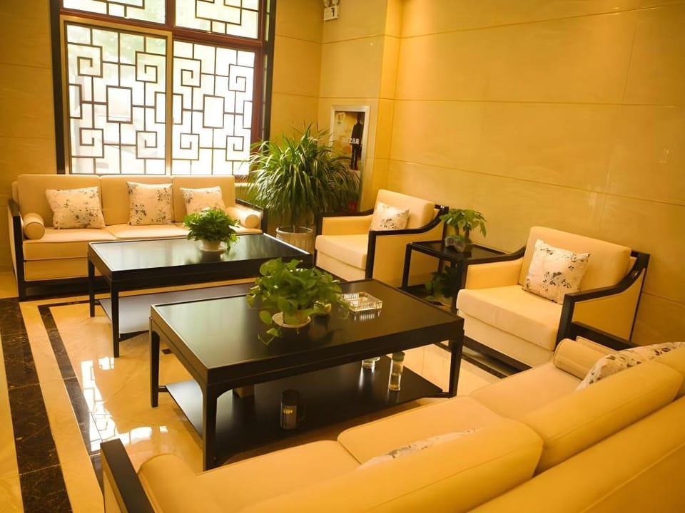 GreenTree Alliance Hotel Dezhou Ningjin County Zhengyang Road Debai Plaza Hotel in Shandong