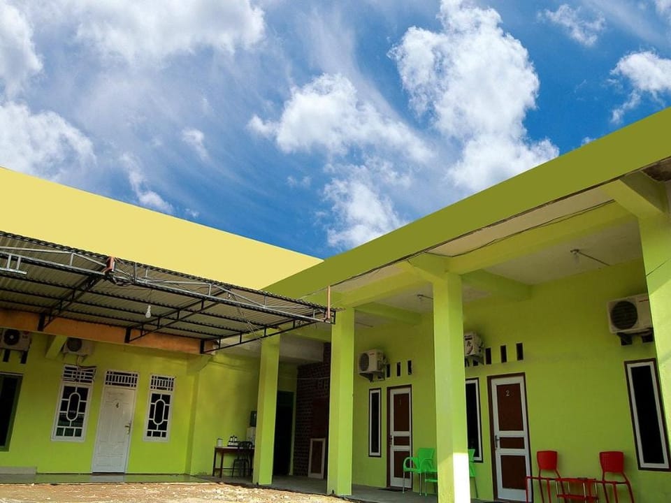 Hotel O Sherren Guest House Hotel in Indonesia