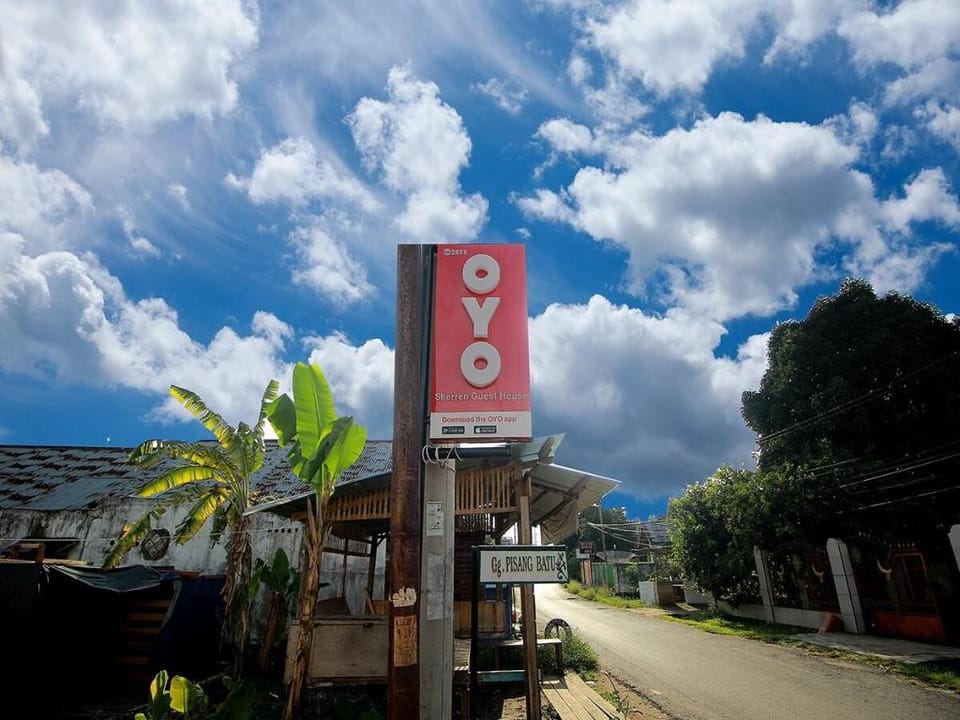 Hotel O Sherren Guest House Hotel in Indonesia