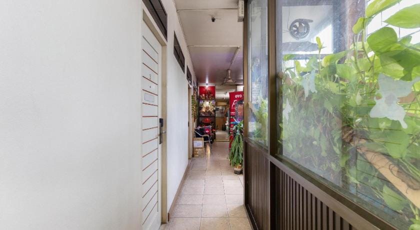 OYO 583 Sweethome Guest House Hotel in Bangkok